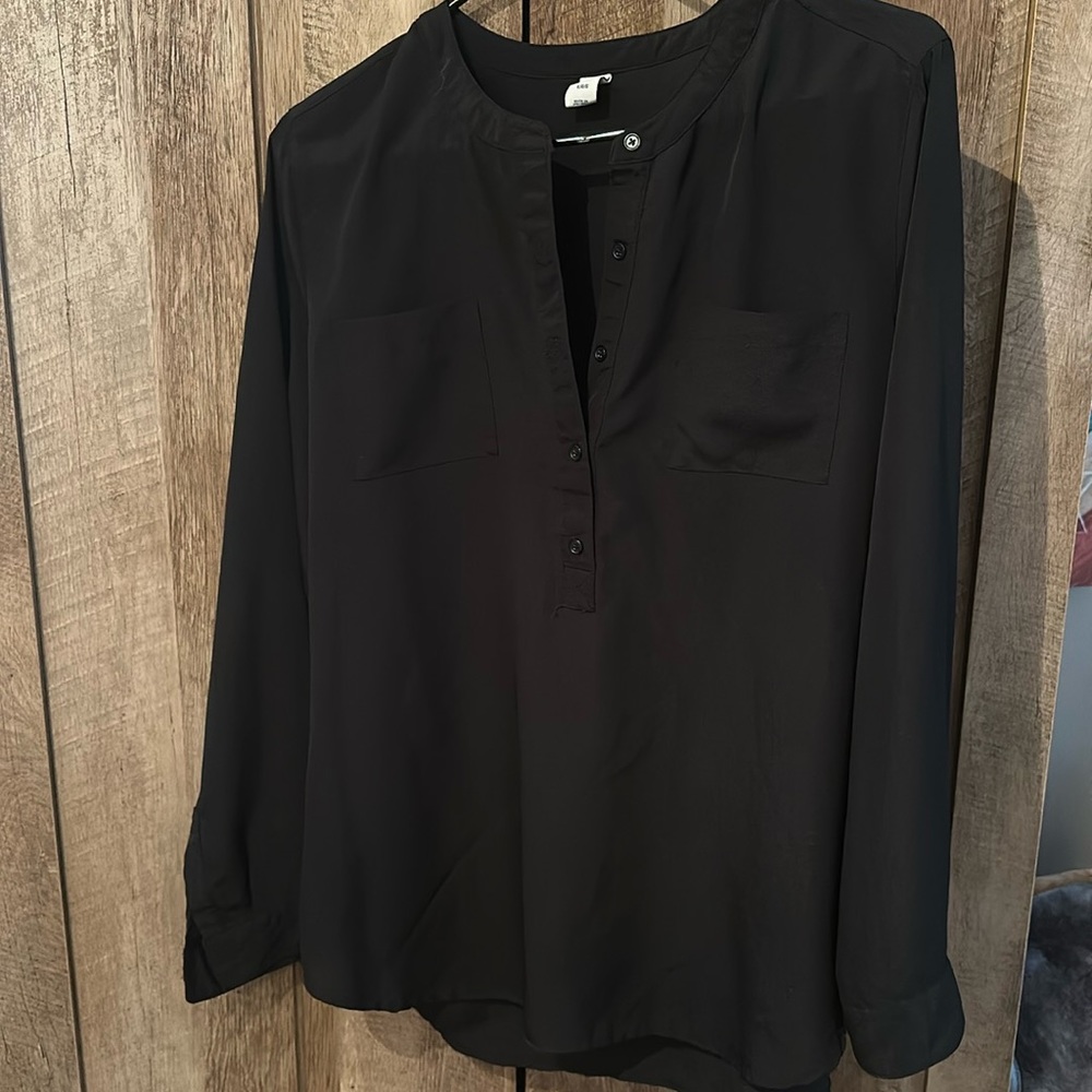Black blouse